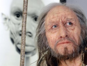 12nov2014---a-obra-chancelade-man-que-tem-155-m-de-altura-foi-feita-com-base-em-um-esqueleto-encontrado-em-1888-na-regiao-de-dordogne-na-franca-com-17mil-anos-de-idade-o-esqueleto-foi-encontrado-1415830001475_615x470