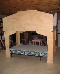 a_cool_star_wars_bed_built_by_awesome_parents_640_05