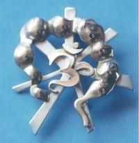 404678_10151319077537533_625805483_n