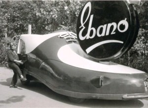 Advertisement and Imagination on Wheels in the 1950s and 1960s (2)