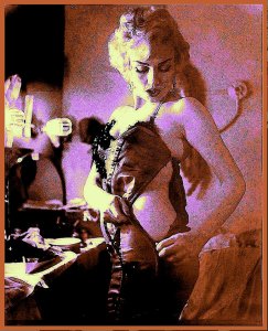 532791_448119215202433_100000130766818_1939251_726774266_n copy