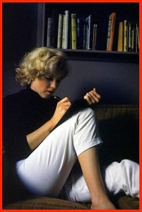 554599_458263820854639_100000130766818_1970231_517561731_n copy