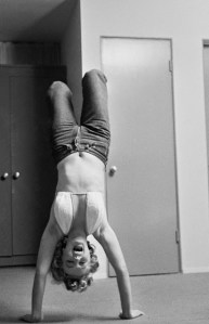Marilyn Monroe Working Out at the Beverly Carlton Hotel, 1952 (6)