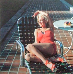 Marilyn+Monroe's+Photoshoots+by+Harold+Lloyd+in+1953+(1)