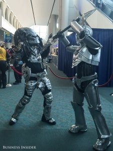 predator-and-cyberman-from-doctor-who-duke-it-out