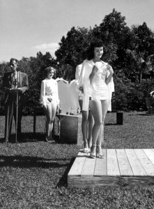 Queen of Hearts, 1949 (3)