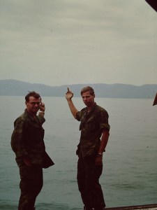 U.S. Soldiers Being Awesome in Vietnam (4)