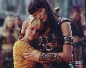 Gabrielle-Xena-xena-warrior-princess-3632685-600-474