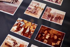 ramones-exhibit-queens-museu-1