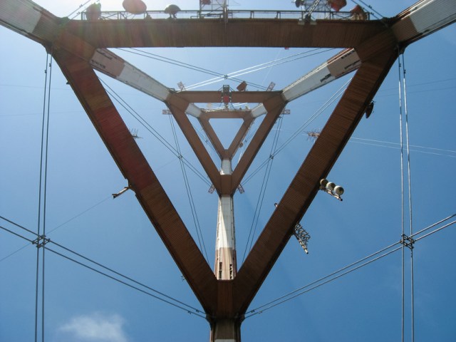 july-david_sutro-tower-center-straight-up.jpg